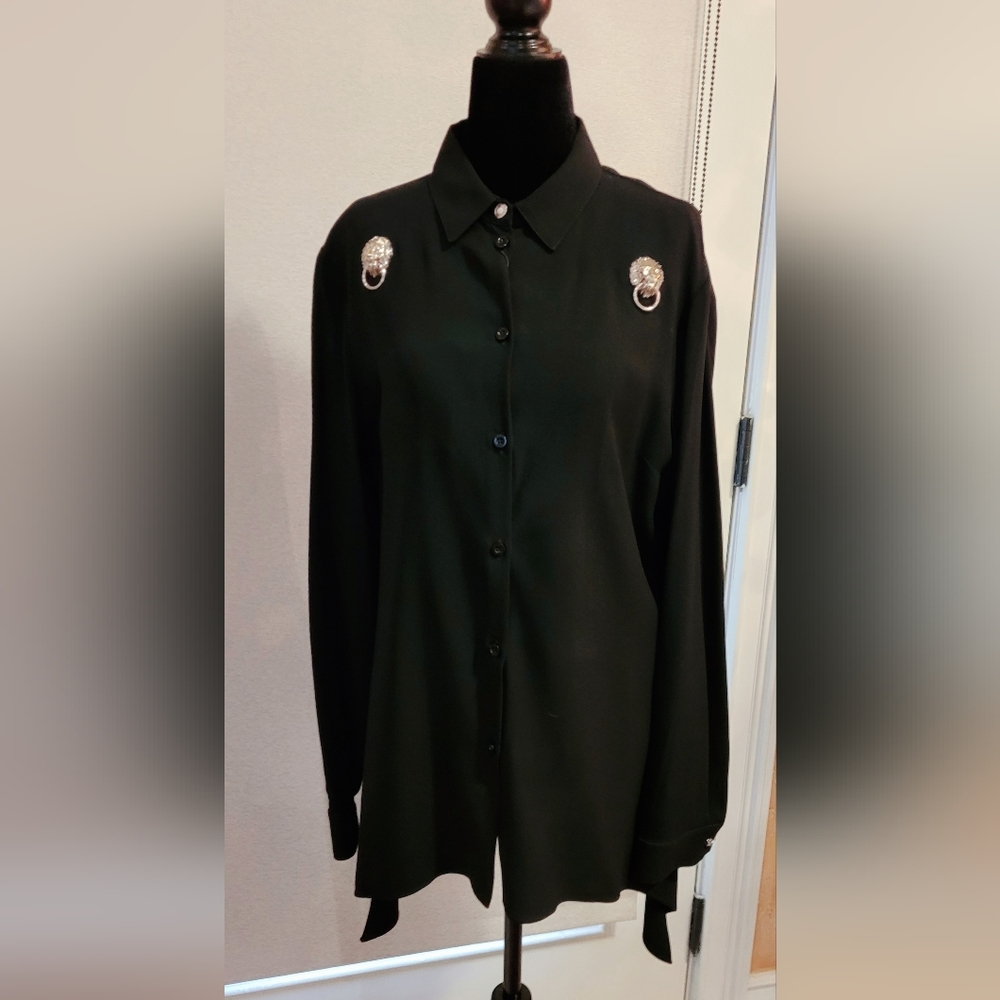 Gianni Versace Versus Blouse with Silver Lion Head Medallions Rare   Black 46